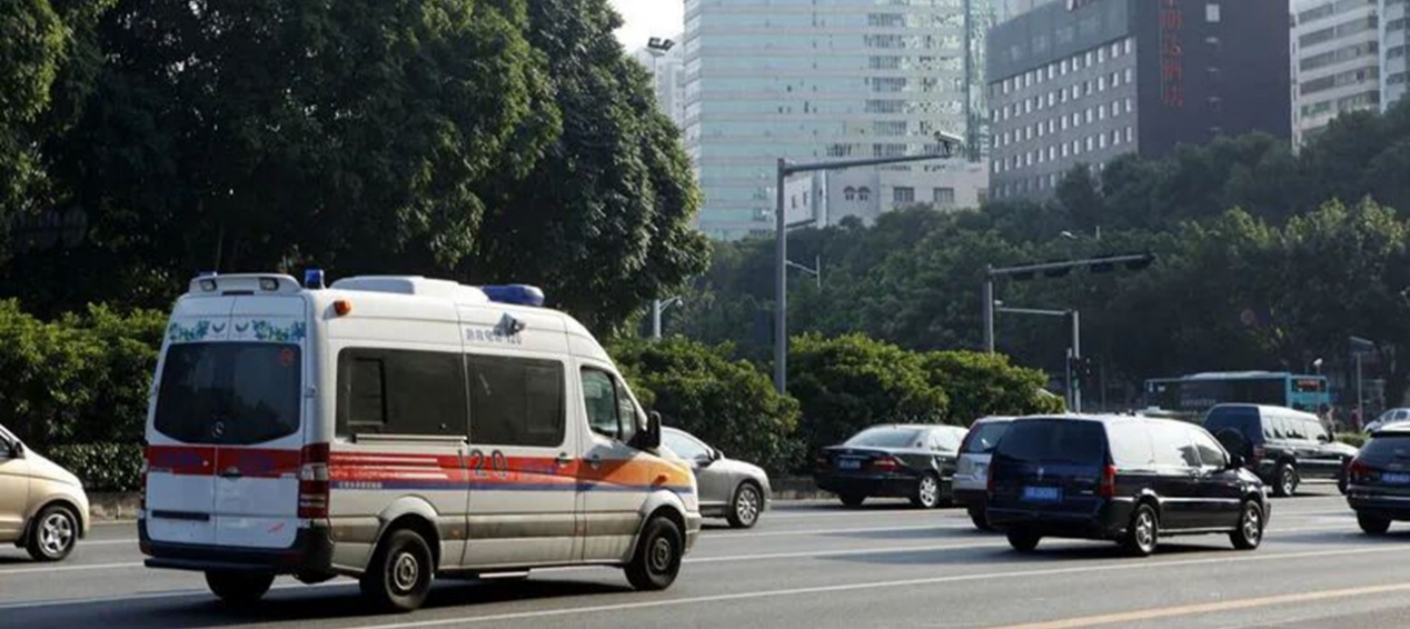 深セン、患者死亡で病院が処分されたことを受け、救急医療サービスを緊急監査